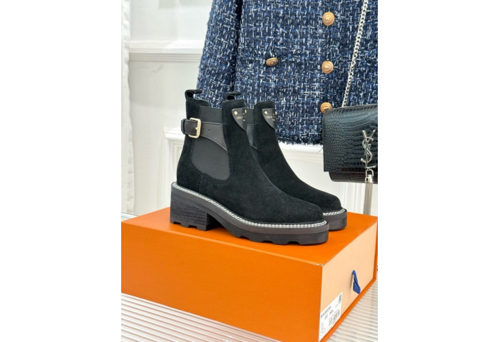 LV Boots (women)