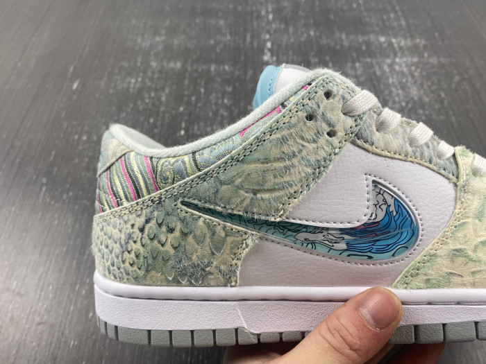 nike dunk low year of the dragon