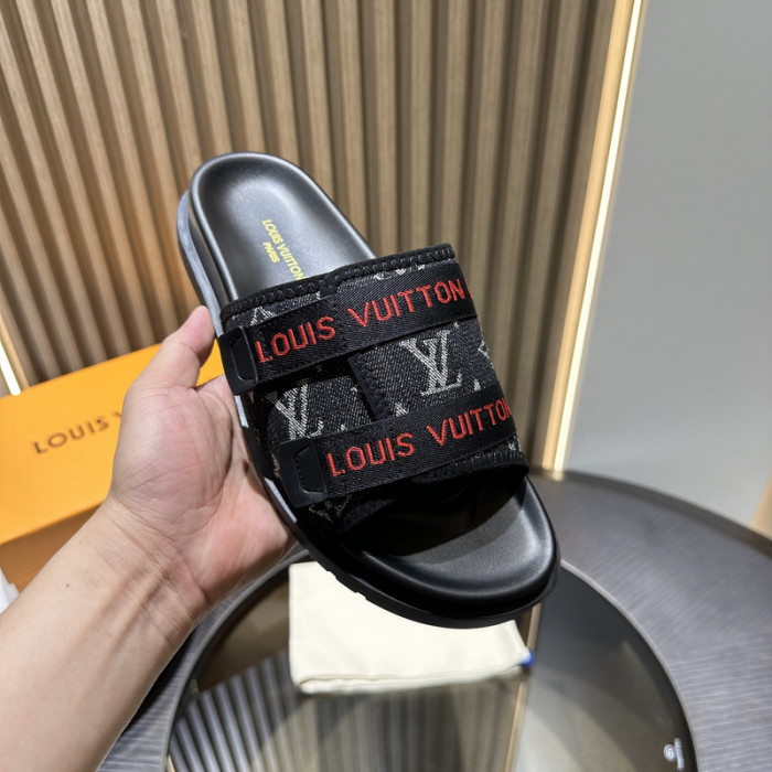 LV SANDALS