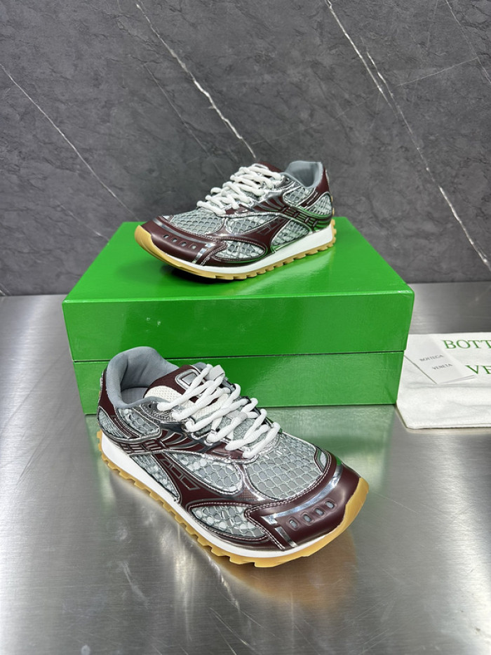 B0tte*a ve*ne*ta sneaker