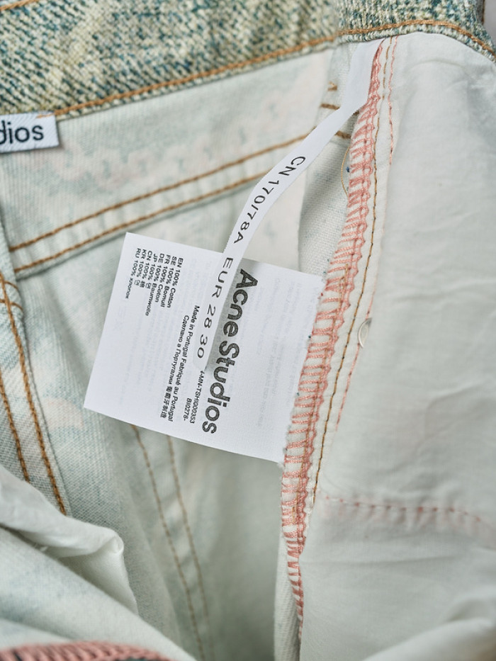 Acne Studios