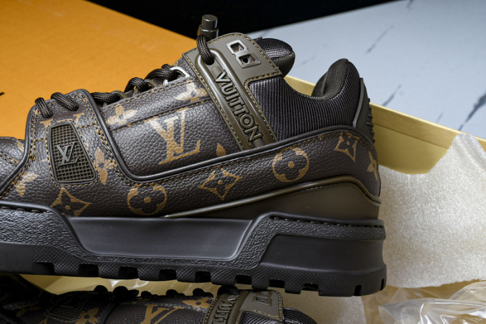 LV TRAINER MAXI