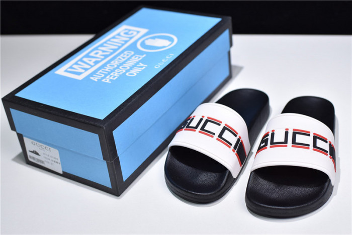 G*u*i sandals