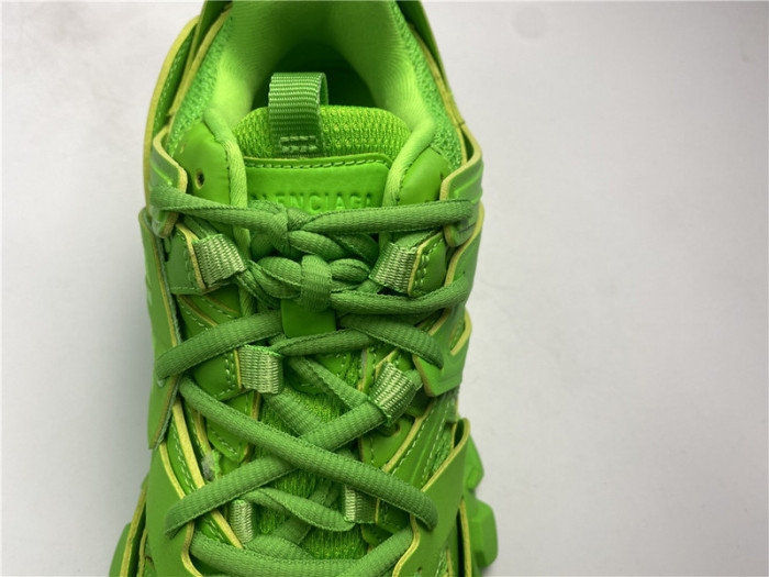 blcg track trainer fluo green 542436 w3ab1 3801