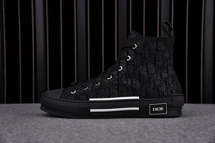 D*or b23 oblique high top sneaker