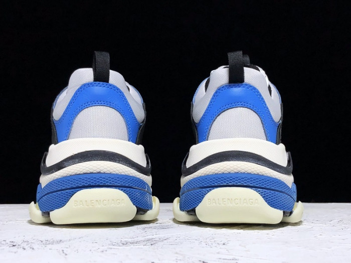 blcg sneaker triple.s.gomma 536737 w09oh 1007