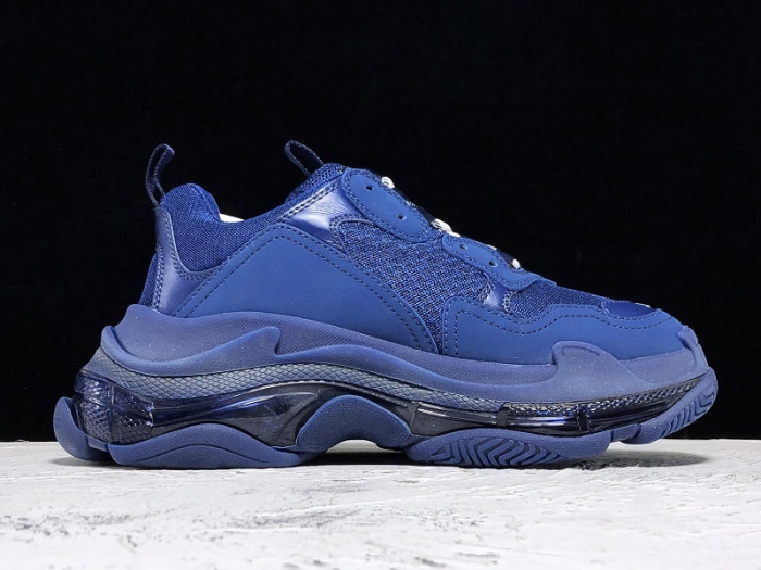 blcg triple trainer navy 544351 w09o1 4107