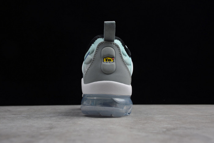 vapormax plus white/fierce purple 924453-101