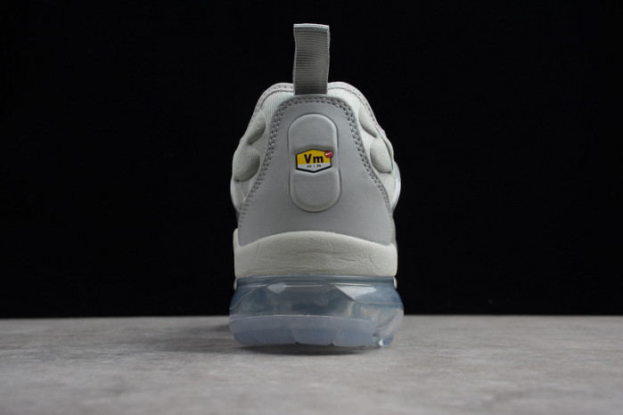 vapormax plus wolf grey/dark silver og00160